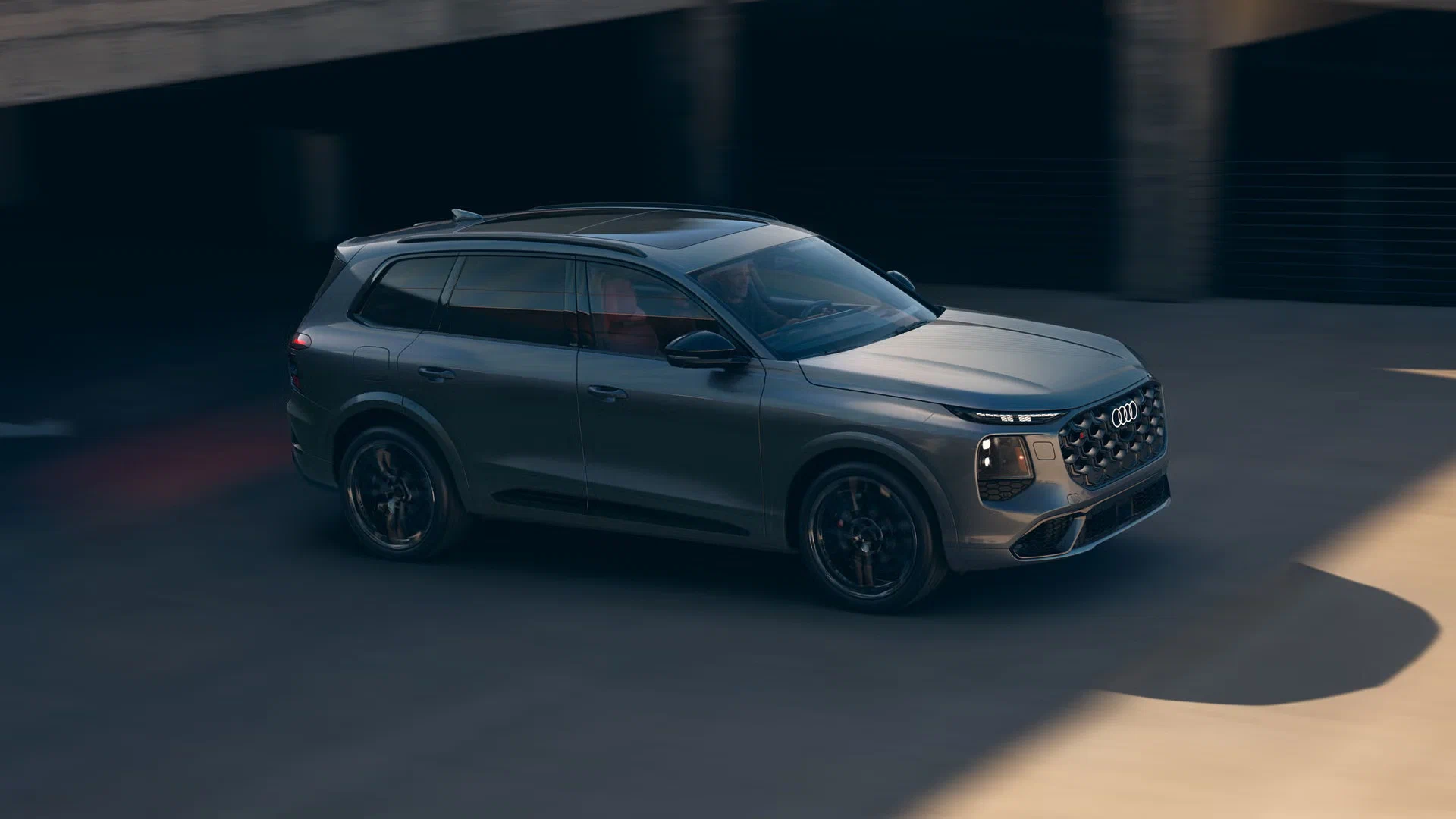 картинка Новый Audi Q7 всё же получил мощный V8, но только в США. от шинного центра Свежаяшина.рф в СПб картинка Новый Audi Q7 всё же получил мощный V8, но только в США. от Свежаяшина.рф